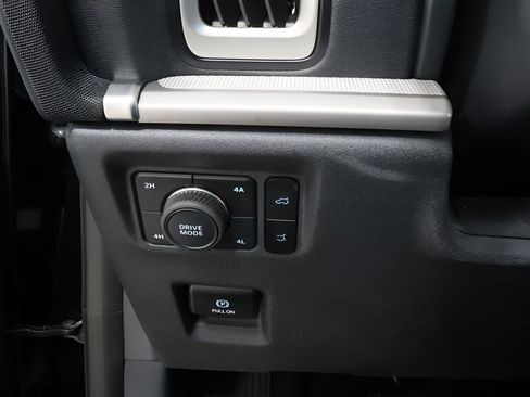 Used 2025 Ford Expedition Max Active image 19