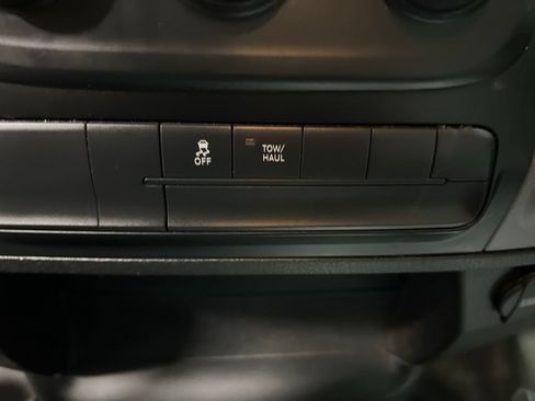 Used 2020 RAM 1500 Tradesman AWD/4WD image 30