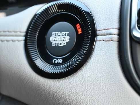 New 2026 Jeep Compass Limited image 15