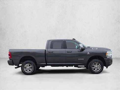 Used 2024 RAM 2500 Laramie w/ Safety Group AWD/4WD image 4