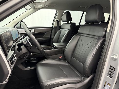 Used 2024 Hyundai Santa Fe SEL image 9