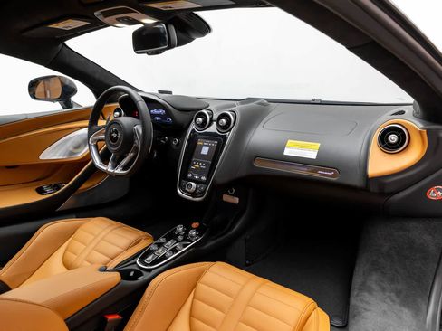 Used 2026 McLaren GTS RWD image 32