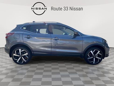 Used 2020 Nissan Rogue Sport SL AWD/4WD image 5