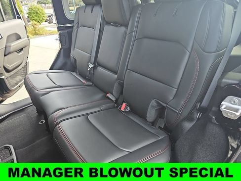 New 2026 Jeep Wrangler Unlimited Rubicon w/ Steel Bumper Group AWD/4WD image 13