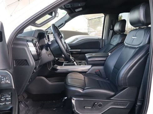 Used 2025 Ford F150 Platinum AWD/4WD image 22