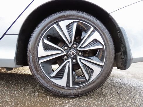 Certified 2017 Honda Civic EX-L image 8