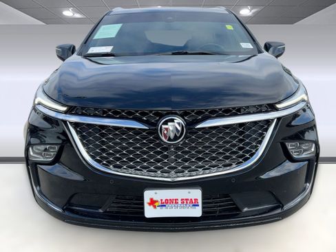 Used 2024 Buick Enclave Avenir w/ Avenir Technology Package image 5