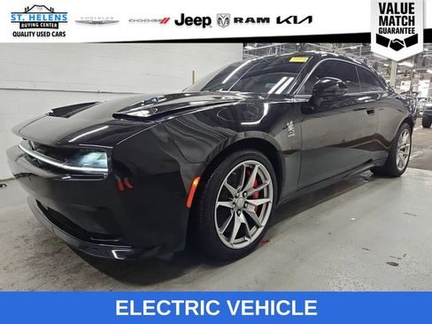 Used 2024 Dodge Charger Daytona Scat Pack w/ Plus Group AWD/4WD image 1
