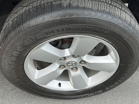 Used 2015 RAM 1500 Express AWD/4WD image 18