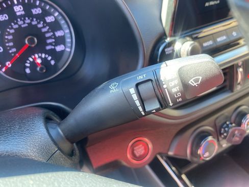 Certified 2021 Kia Forte GT image 30