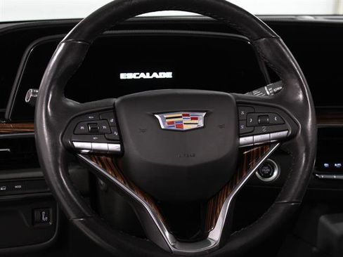 Certified 2021 Cadillac Escalade Premium Luxury image 8