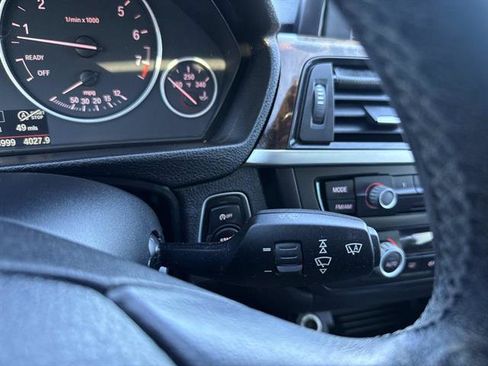 Used 2013 BMW 328i xDrive Sedan image 31