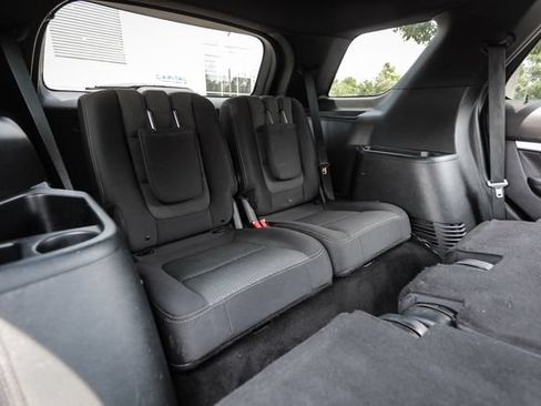 Used 2019 Ford Explorer XLT w/ Equipment Group 201A FWD image 28