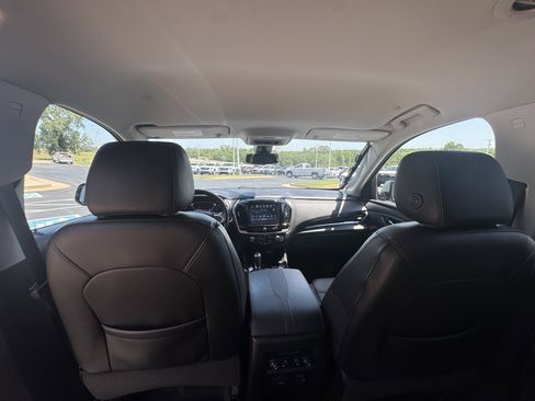 Used 2019 Chevrolet Traverse Premier w/ LPO, Floor Liner Package image 11