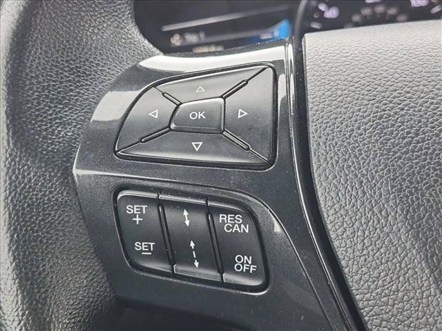 Used 2019 Ford Explorer XLT w/ Equipment Group 202A AWD/4WD image 17