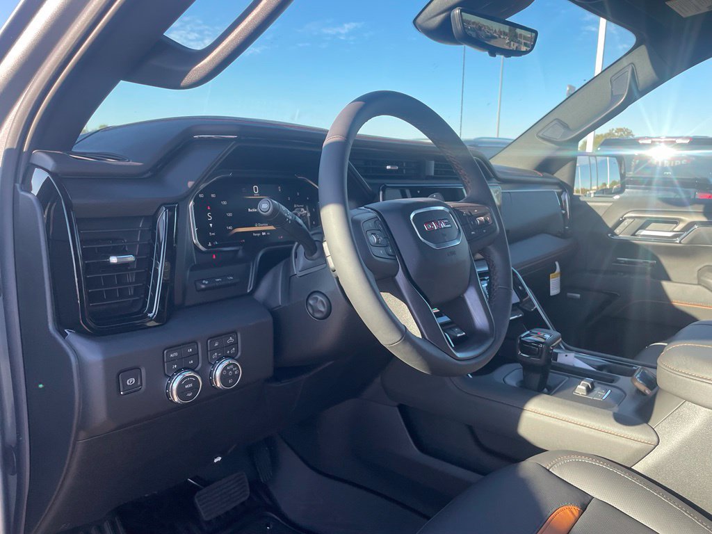 New 2026 GMC Sierra 1500 AT4 w/ AT4 Premium Package AWD/4WD image 12