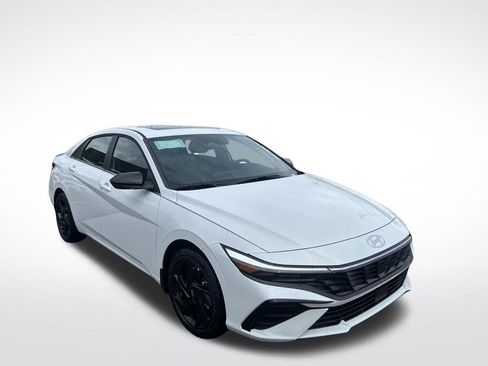 New 2026 Hyundai Elantra SEL Sport Premium FWD image 8