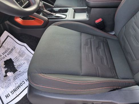 Certified 2025 Nissan Frontier PRO-4X image 23