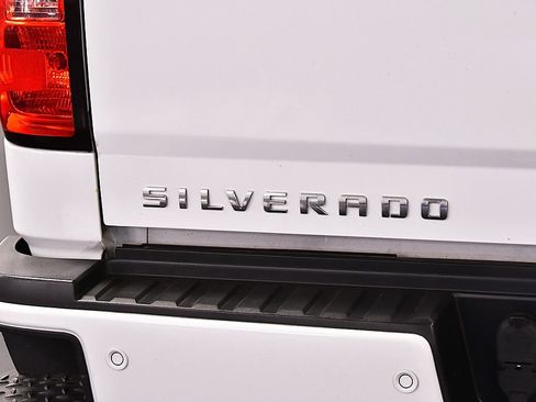 Used 2017 Chevrolet Silverado 2500 High Country w/ Duramax Plus Package AWD/4WD image 12