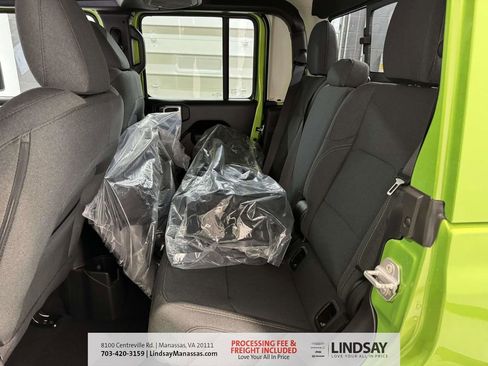 New 2026 Jeep Gladiator Sport image 19