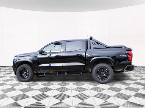 New 2025 Chevrolet Colorado Z71 w/ Midnight Edition image 17