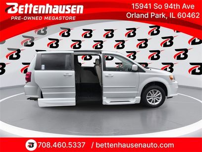 Used 2014 Dodge Grand Caravan SXT w/ UConnect Hands-Free Group