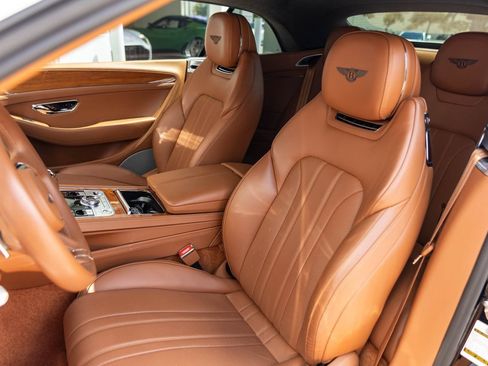 Certified 2022 Bentley Continental GT AWD/4WD image 19