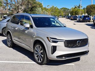 Used 2025 Volvo XC90 B5 Ultra w/ Lounge Package video 1