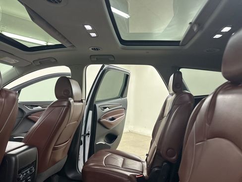 Used 2018 Buick Enclave Avenir w/ Avenir Technology Package image 30