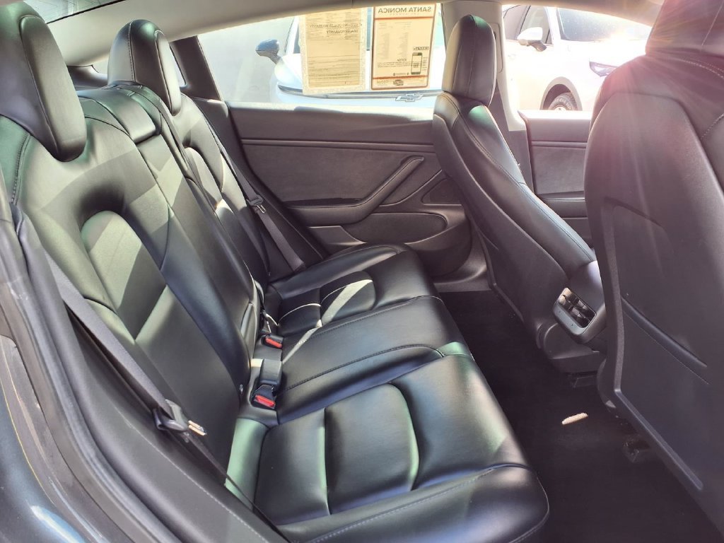 Used 2020 Tesla Model 3 Long Range AWD/4WD image 22