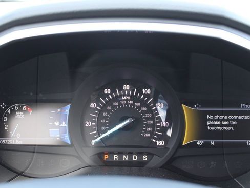 Used 2018 Ford Edge Titanium image 33