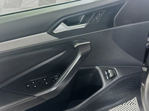 Used 2024 Volkswagen Jetta SE image 15