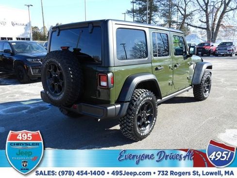 Used 2023 Jeep Wrangler Unlimited w/ Cold Weather Group image 5