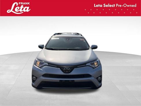 Used 2018 Toyota RAV4 XLE image 9