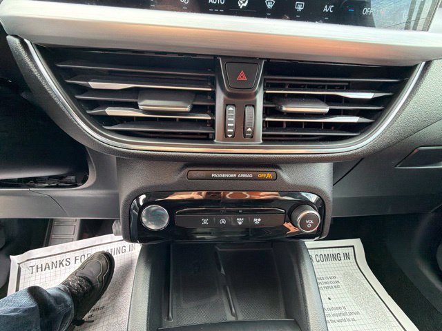 Certified 2025 Ford Escape Platinum AWD/4WD image 29