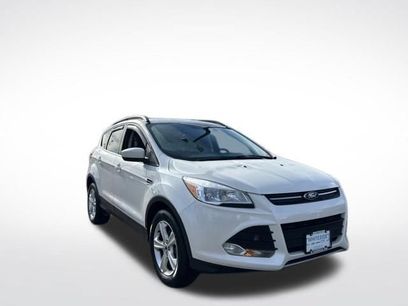 Used 2016 Ford Escape SE w/ SE Leather Comfort Package