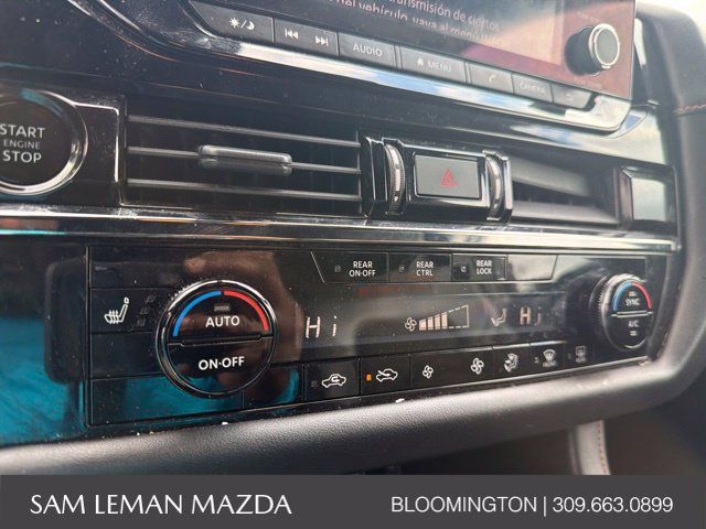 Used 2025 Nissan Pathfinder Rock Creek AWD/4WD image 5