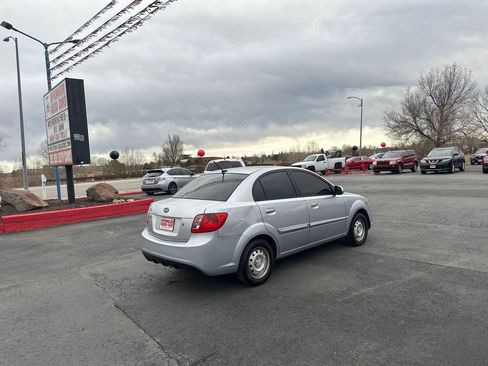 Used 2011 Kia Rio Sedan image 3
