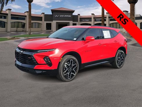 Used 2024 Chevrolet Blazer RS w/ Driver Confidence II Package image 4