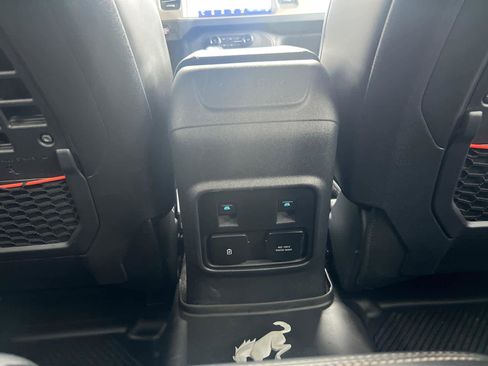 Used 2024 Ford Bronco Raptor image 31