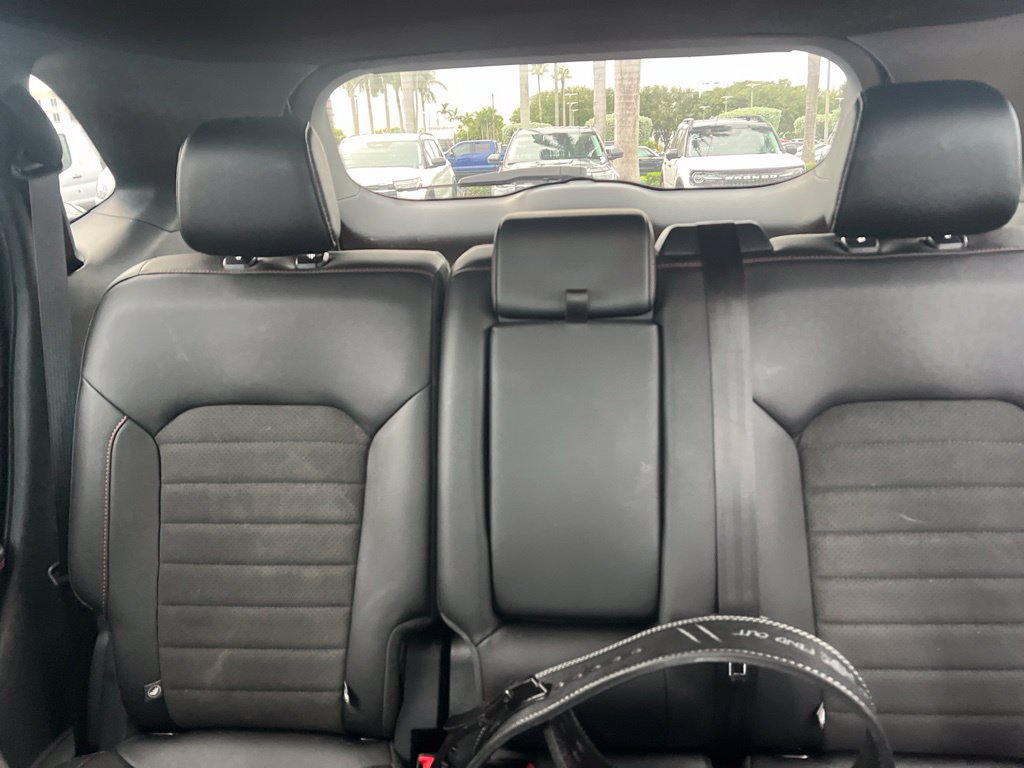 Used 2021 Ford Edge ST-Line FWD image 3