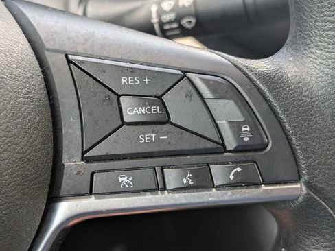 Used 2023 Nissan Sentra SV FWD image 13