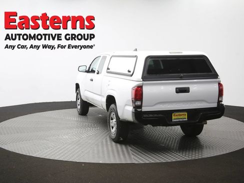 Used 2018 Toyota Tacoma SR RWD image 64