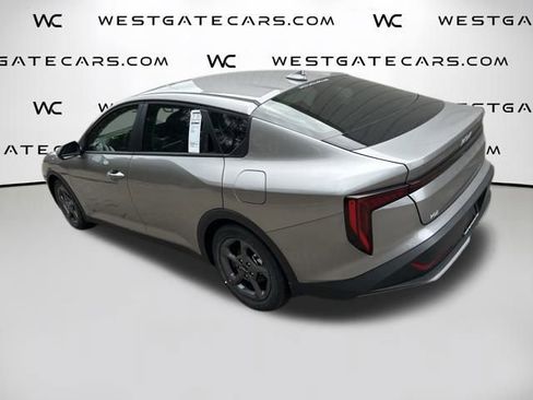 New 2025 Kia K4 LXS image 7