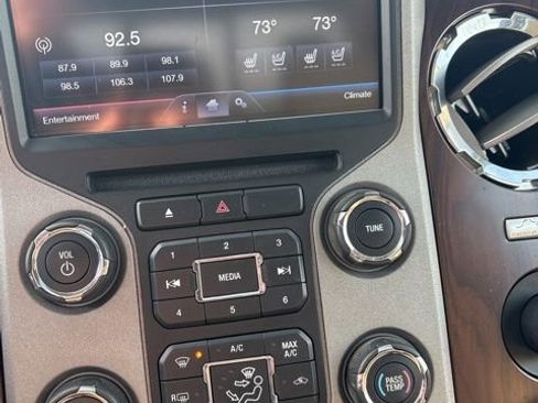 Used 2013 Ford F350 Lariat w/ Lariat Ultimate Pkg image 22