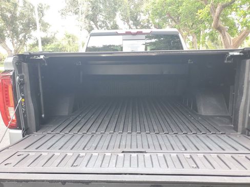 Certified 2025 GMC Sierra 1500 Denali Ultimate AWD/4WD image 26