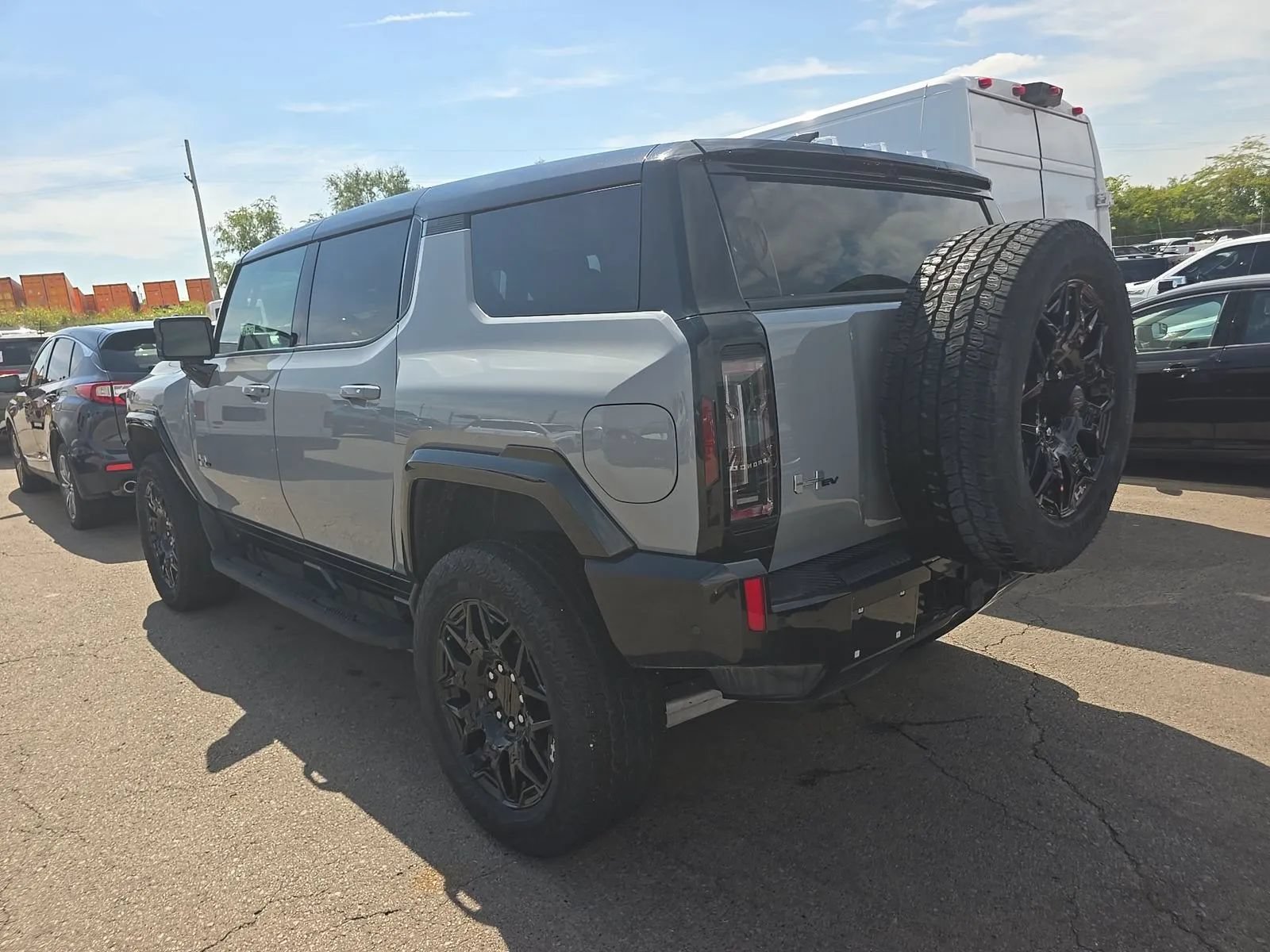 Used 2025 GMC Hummer EV 2X AWD/4WD image 13