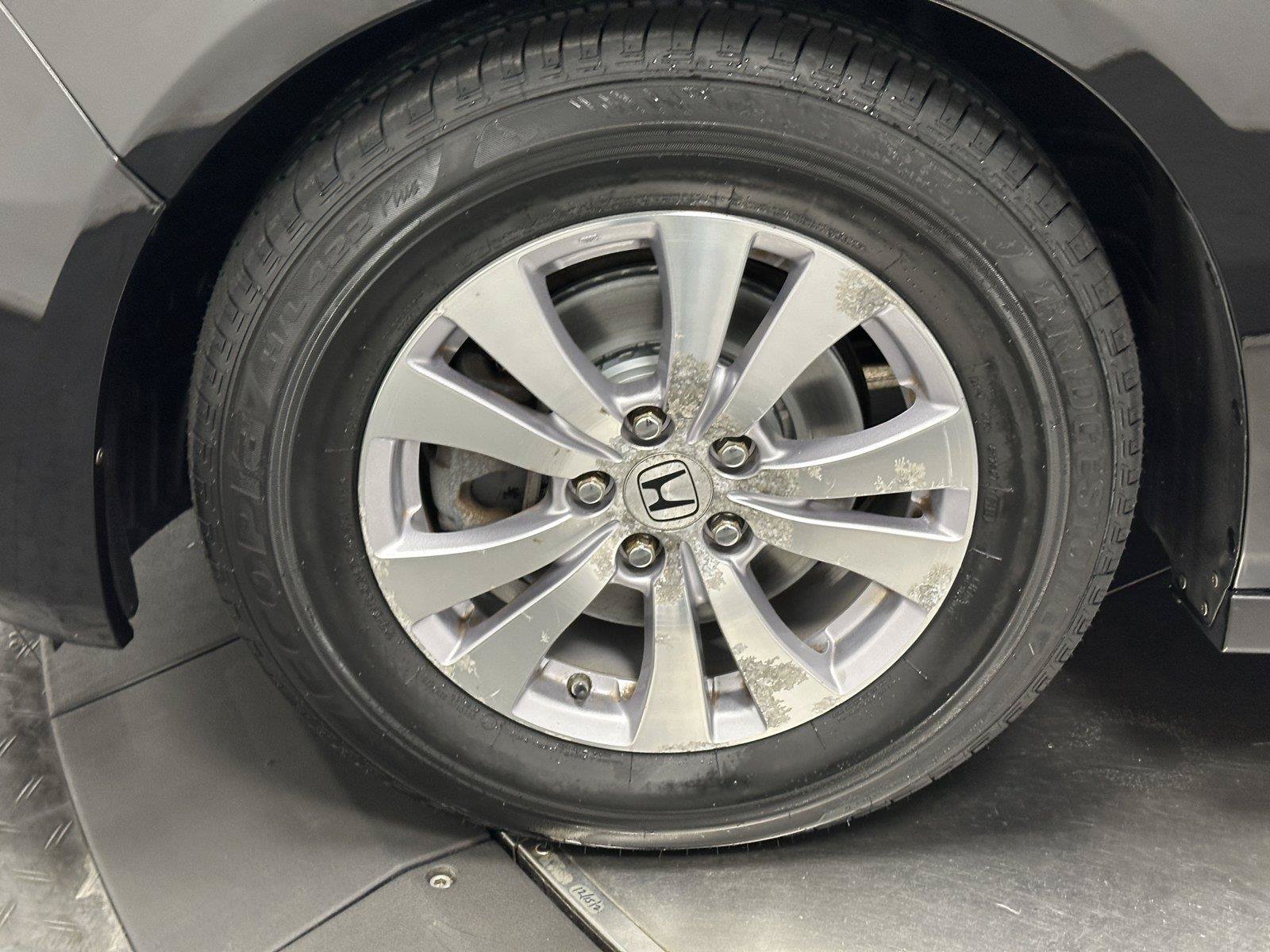 Used 2014 Honda Odyssey EX-L image 18
