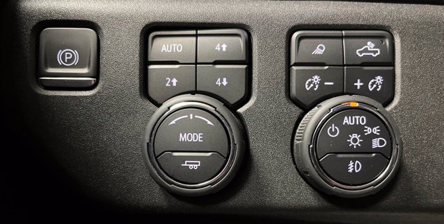 Used 2024 Chevrolet Silverado 1500 RST AWD/4WD image 32