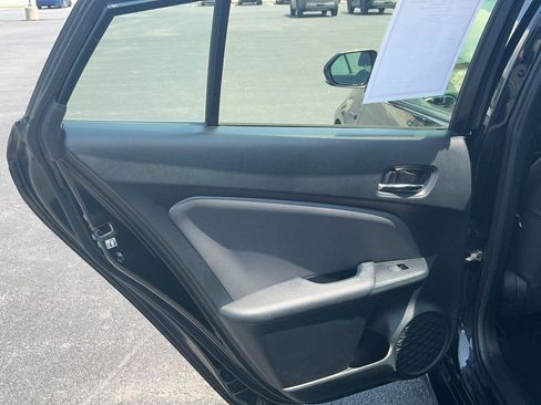 Certified 2022 Toyota Prius AWD image 23